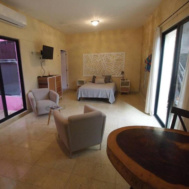 Villa Candita, a unos pasos del Paseo Montejo - Three-Bedroom Villa - 36