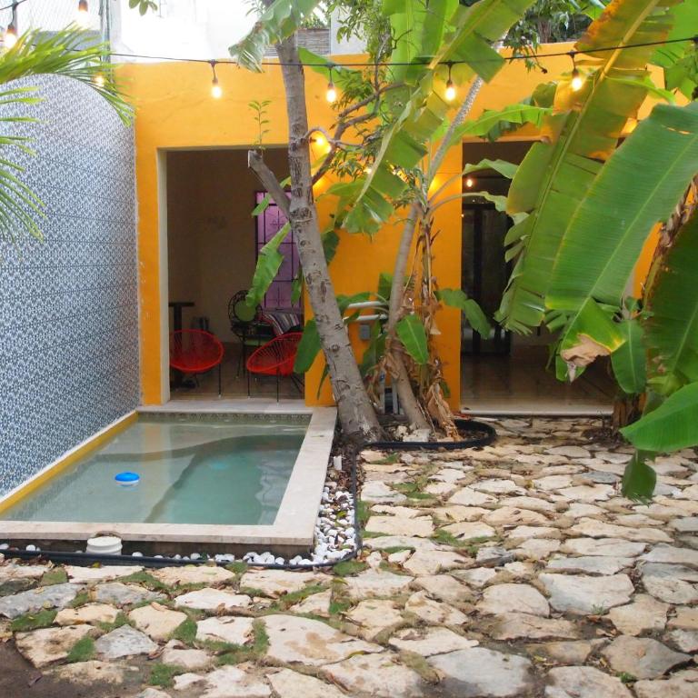 Villa Candita, a unos pasos del Paseo Montejo - Three-Bedroom Villa - 1