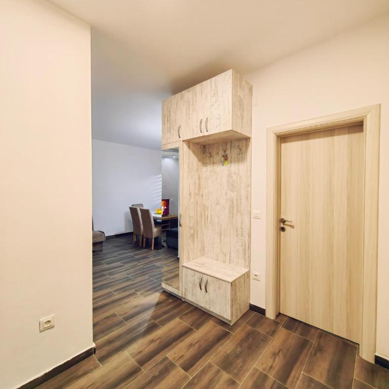 Mialex apartments - One-Bedroom Apartment - 11