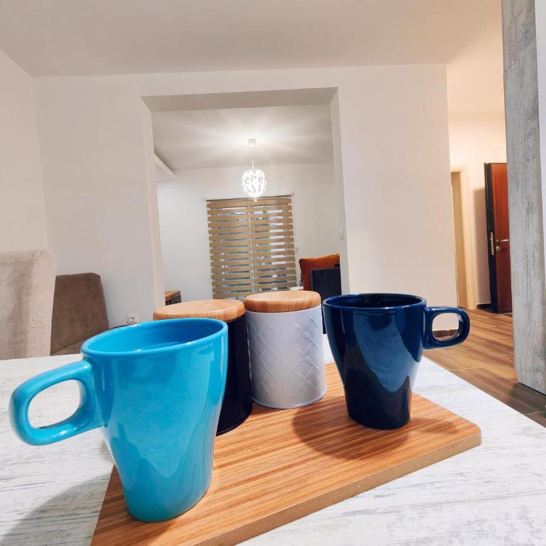 Mialex apartments - One-Bedroom Apartment - 2