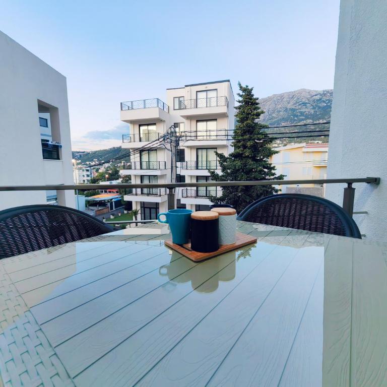 Mialex apartments - One-Bedroom Apartment - 15