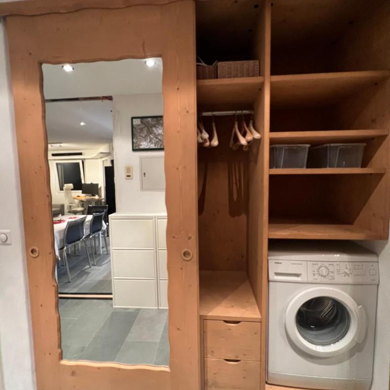 SmartHome Top of the World - One-Bedroom Apartment - 17
