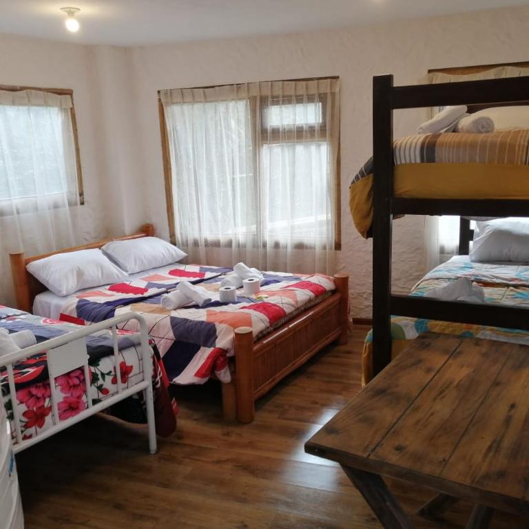 CASA JUANA DE ORO - Family Room with Mountain View - 3