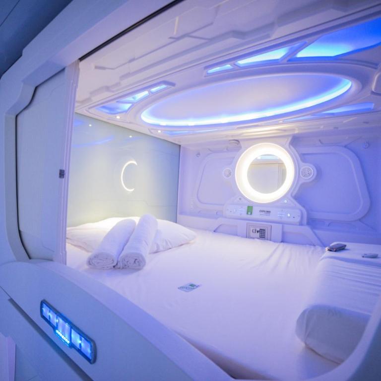 Optimi Rooms Madrid - Capsule Single Room - 1
