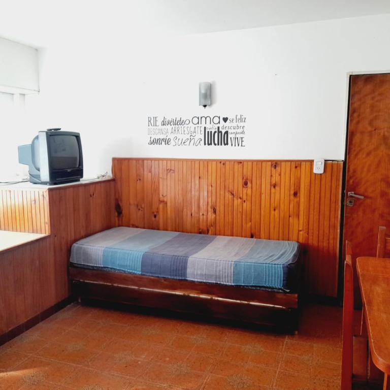 Tineo - Apartment with Balcony - 4