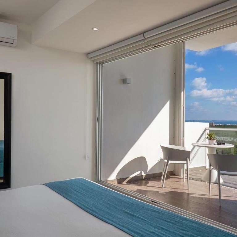 Suites Malecon Cancun - Double Room with Spa Bath - 8