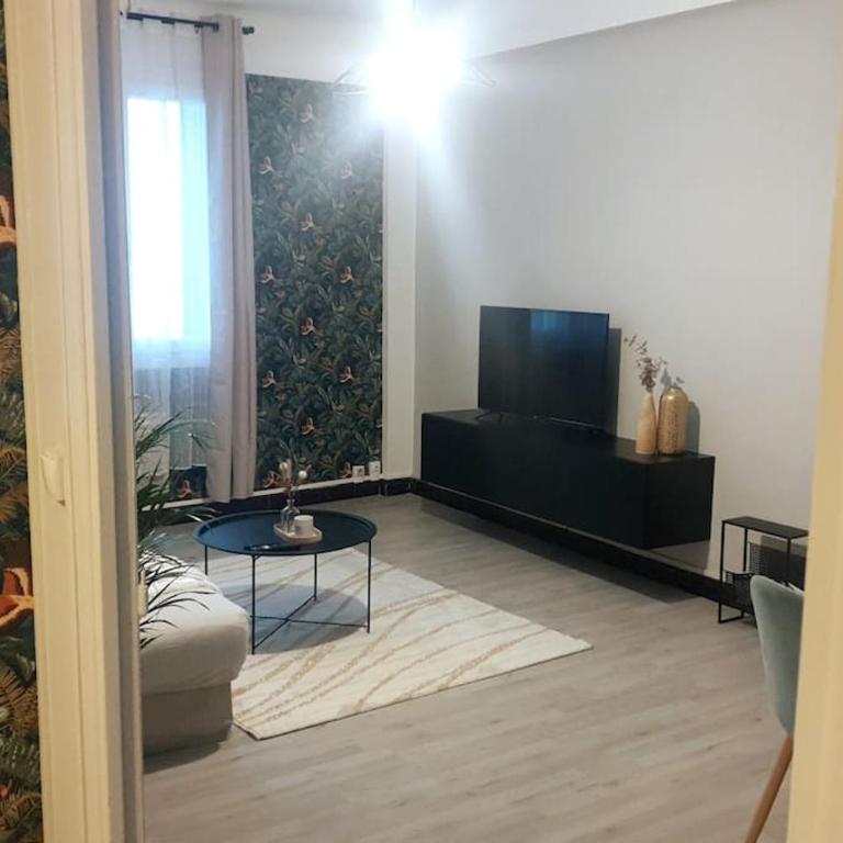 *Cosy* spacieux * entrée autonome* centrale* - Apartamento de 1 dormitorio - 16