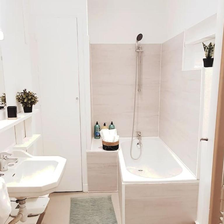 *Cosy* spacieux * entrée autonome* centrale* - Apartamento de 1 dormitorio - 17