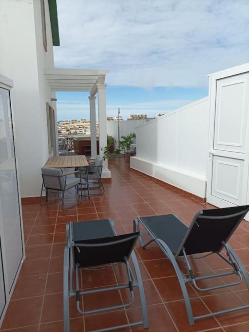 Calma Canaria Ocean Sunset Jacuzzi Wifi pool and bbq - Apartamento de 2 dormitorios - 19