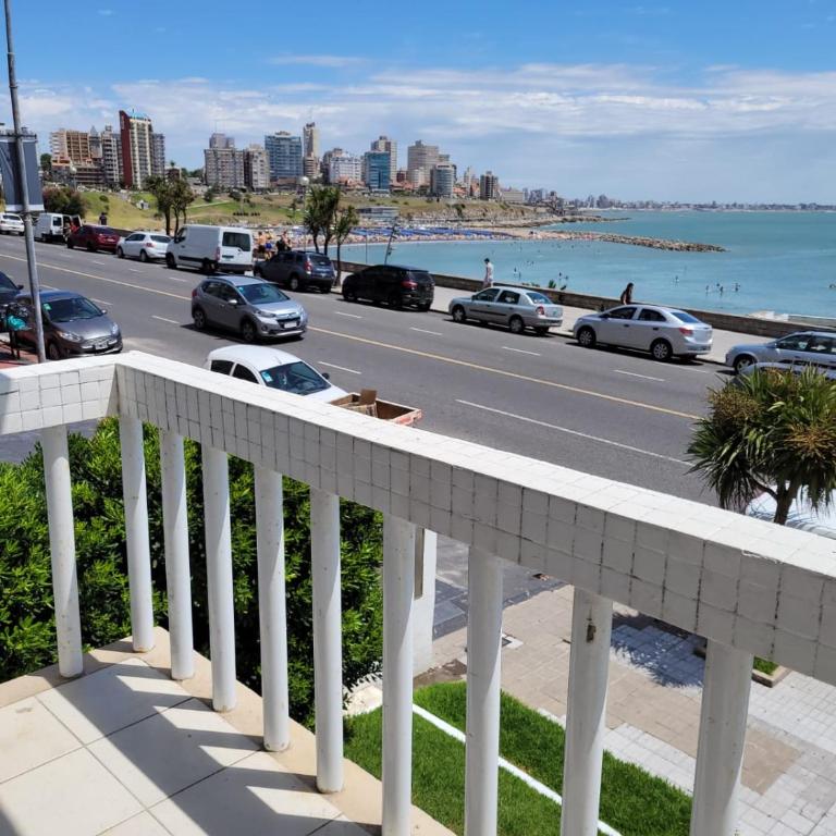 Departamento en Varese frente al mar - One-Bedroom Apartment - 1