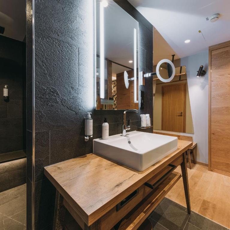 Rosenalp - Gesundheitsresort & Spa - Doppelzimmer mit Bergblick - 3