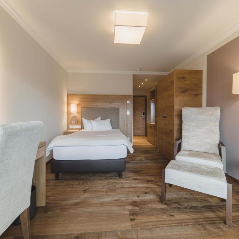 Rosenalp - Gesundheitsresort & Spa - Standard Einzelzimmer mit Bergblick - 2