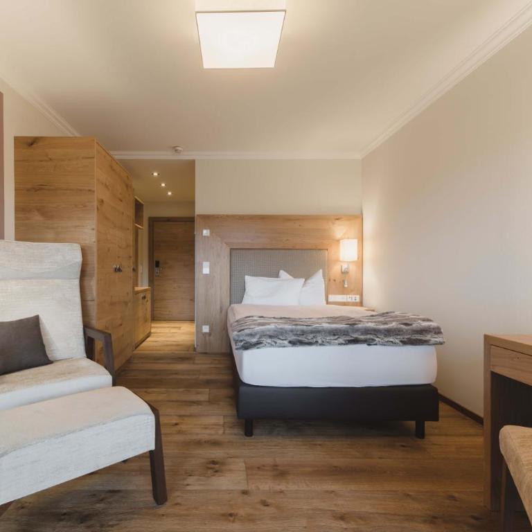 Rosenalp - Gesundheitsresort & Spa - Standard Einzelzimmer mit Bergblick - 4