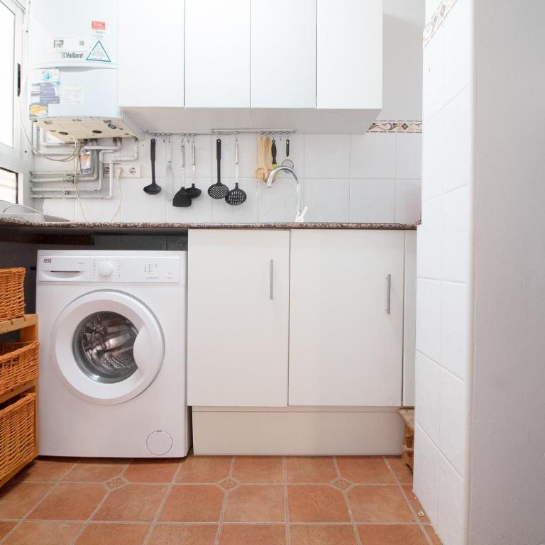 Global Vacacional, Apartamento con buenas vistas en Canet playa - Appartement 2 Chambres - 7