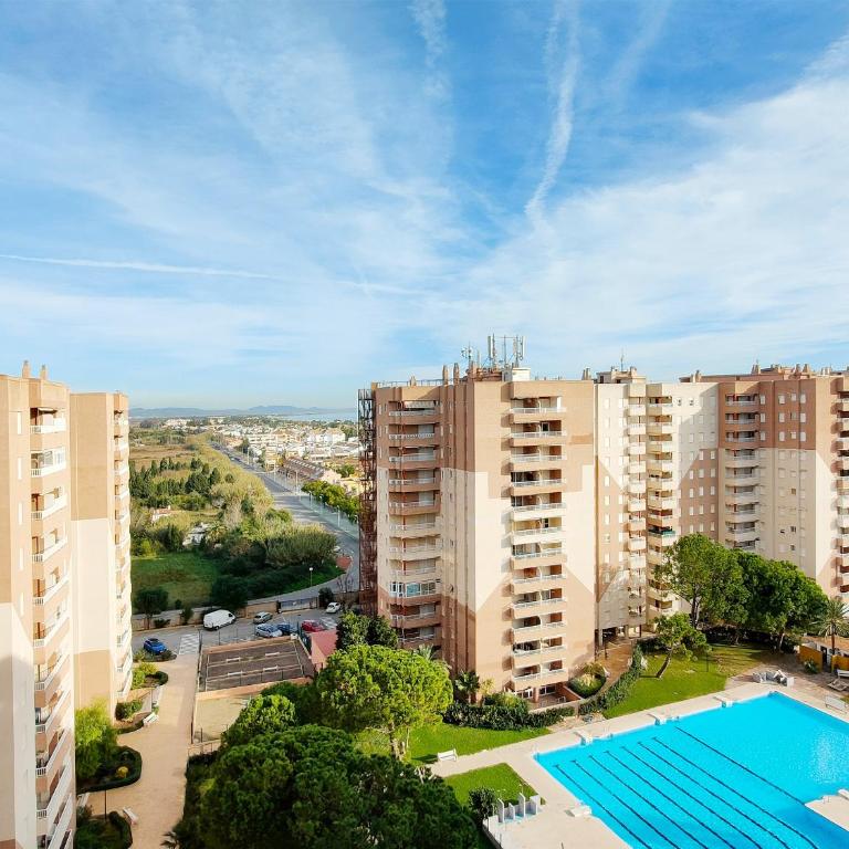 Global Vacacional, Apartamento con buenas vistas en Canet playa - Appartement 2 Chambres - 30