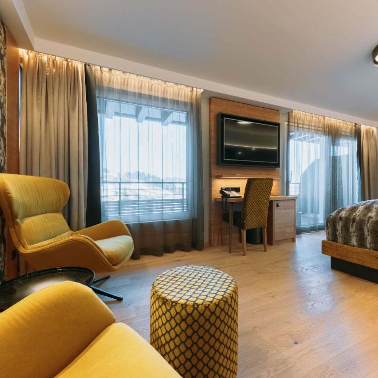 Rosenalp - Gesundheitsresort & Spa - Deluxe Doppelzimmer mit Balkon - 2