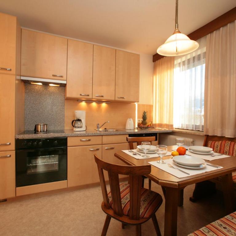 Appartement Lackner - Superior Apartment mit 1 Schlafzimmer (4 Erwachsene) - 13