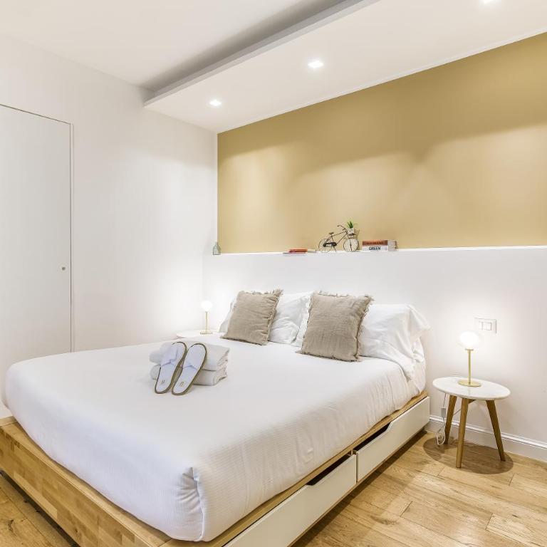 BePlace Apartments in Porta Venezia - One-Bedroom Apartment - Via Alessandro Tadino 2 - 16