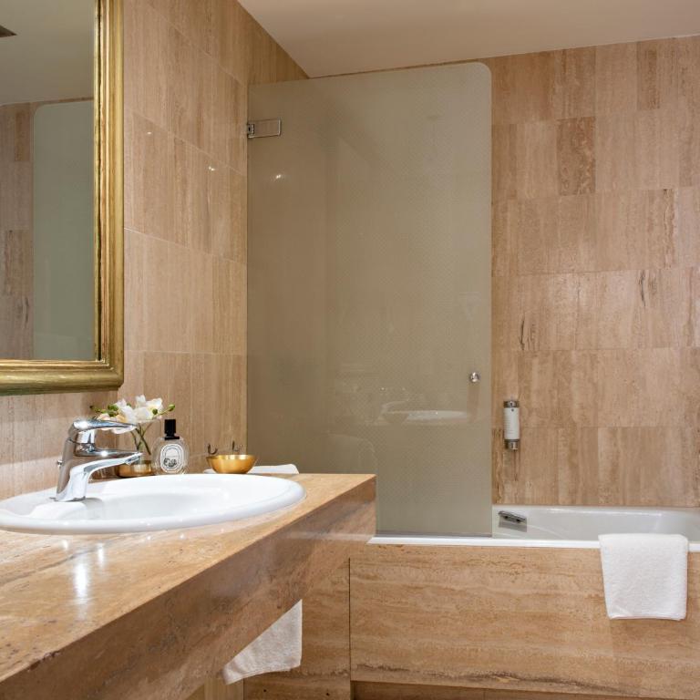 Grand Hôtel Bristol By Stay Collection - Suite Junior Triple - 2