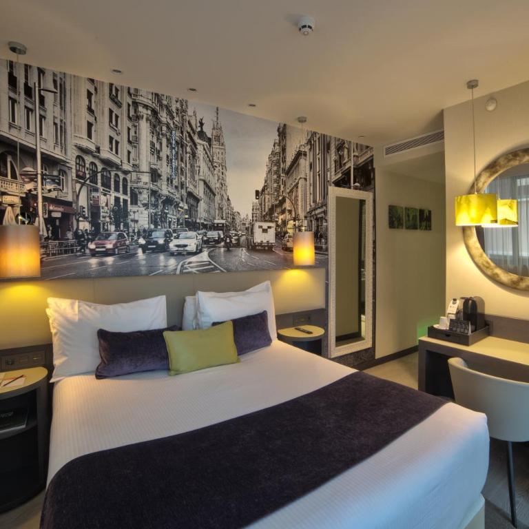 Hotel Indigo Madrid - Gran Vía by IHG - Standard Queen Room - 2