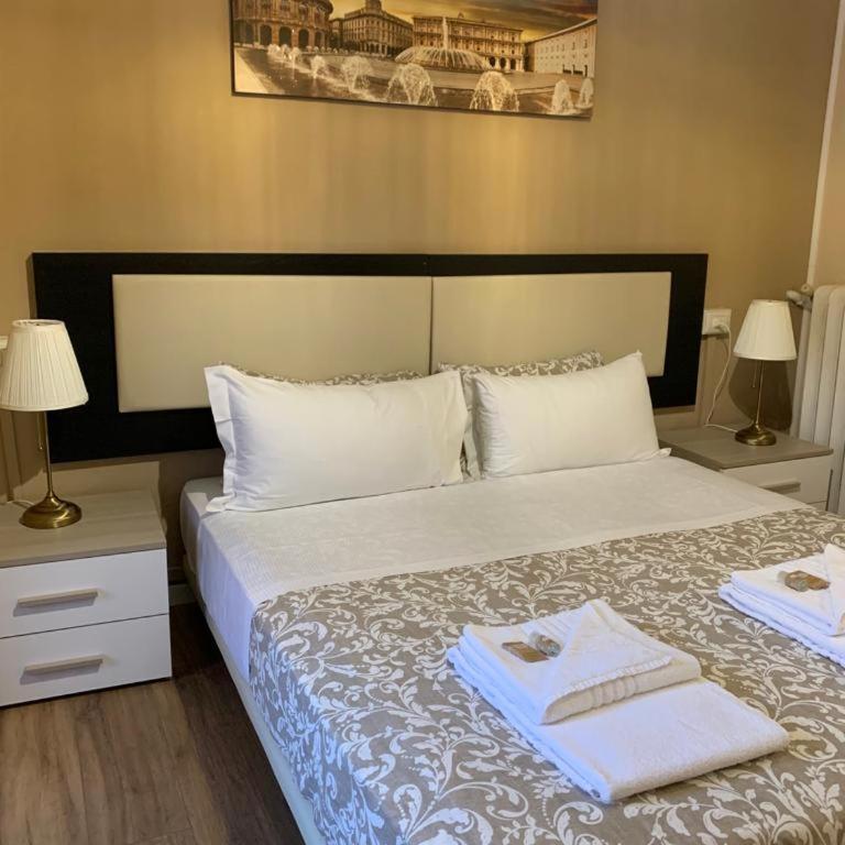 Domus La Foce Hotel - Camera Matrimoniale/Doppia con Letti Singoli con Bagno Privato - 2