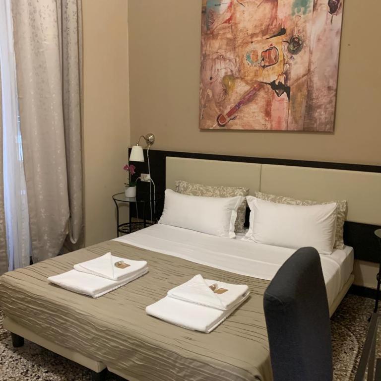 Domus La Foce Hotel - Camera Matrimoniale/Doppia con Letti Singoli con Bagno Privato - 1