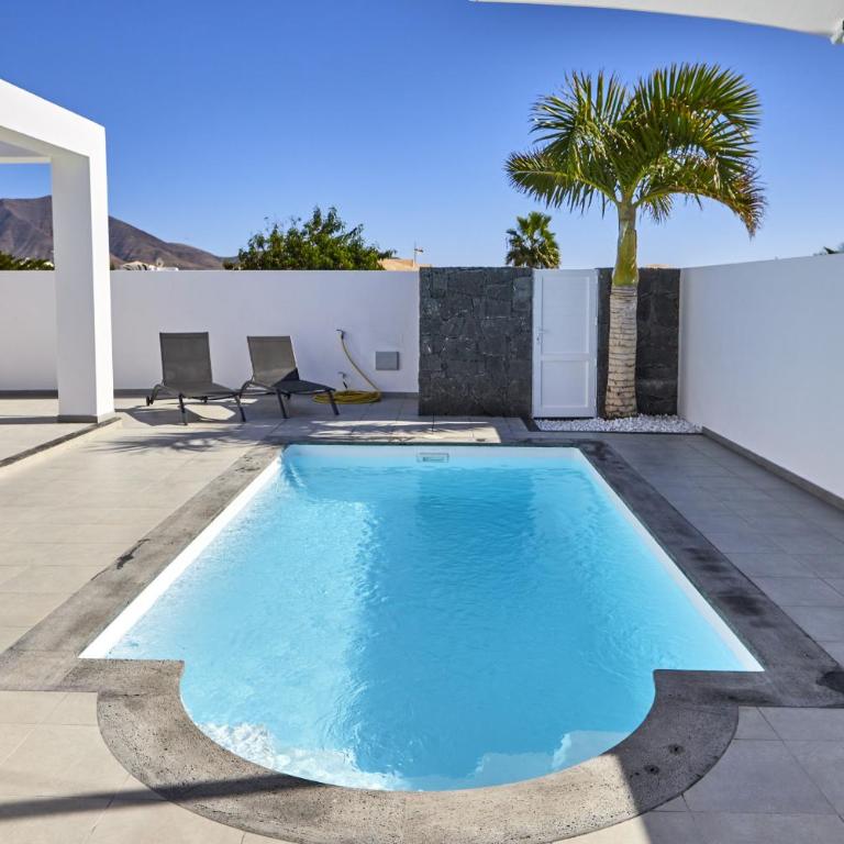 Villa Cantium - LH101 By Villas Now Ltd - Villa con piscina privada - 2