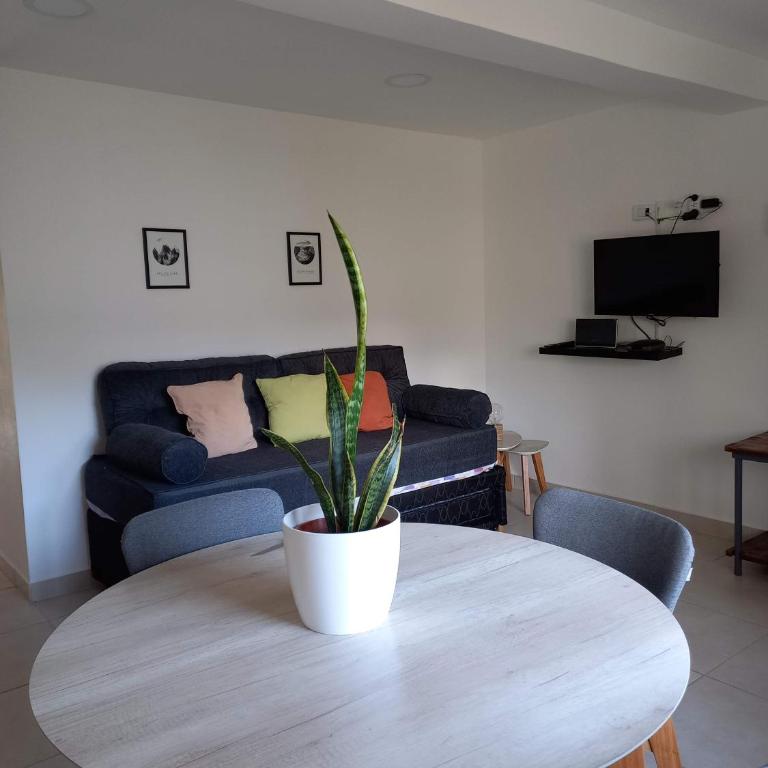 Kamshen - One-Bedroom Apartment - 5