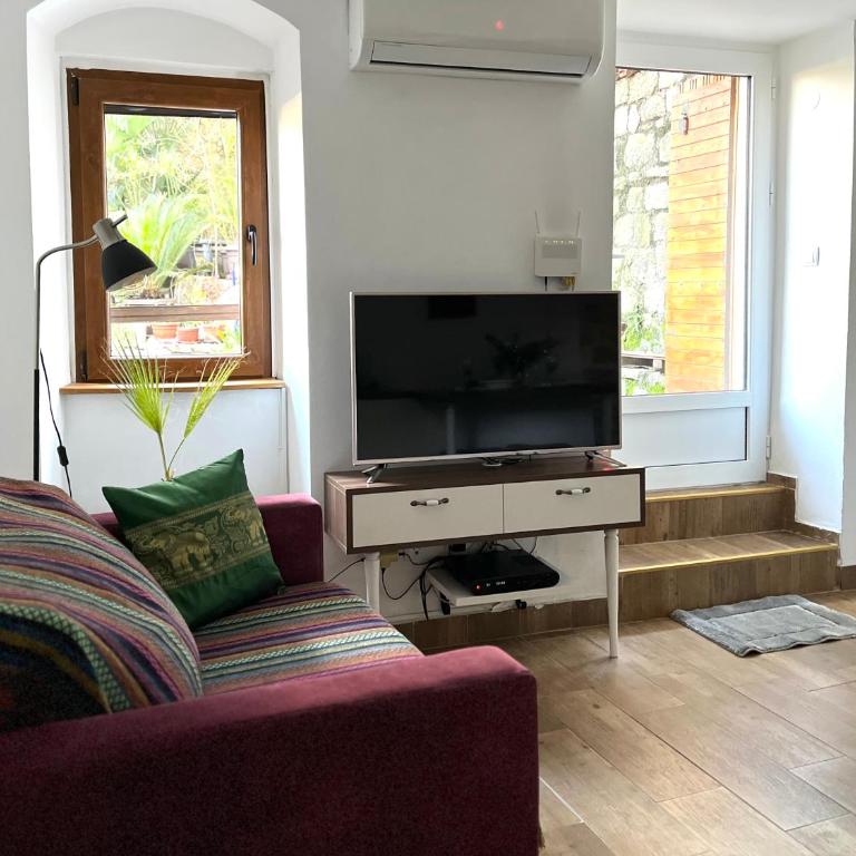 HealthyStudio512 Apartments - Double Room with Extra Bed - 19