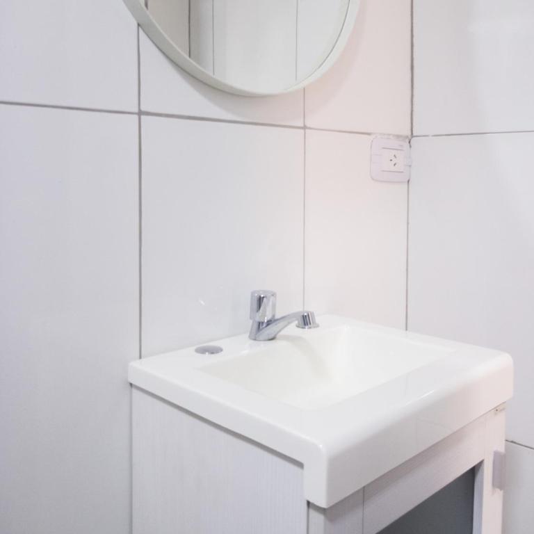 Steve's House Iguazu Av Cordoba 264 - Habitación Doble - 1 o 2 camas - 3