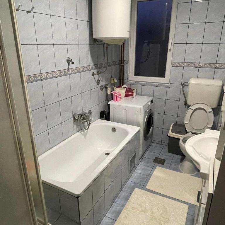 Stan na dan Masa - Two-Bedroom Apartment - 12