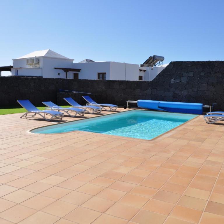 Villa Esmeralda - Villa - 3