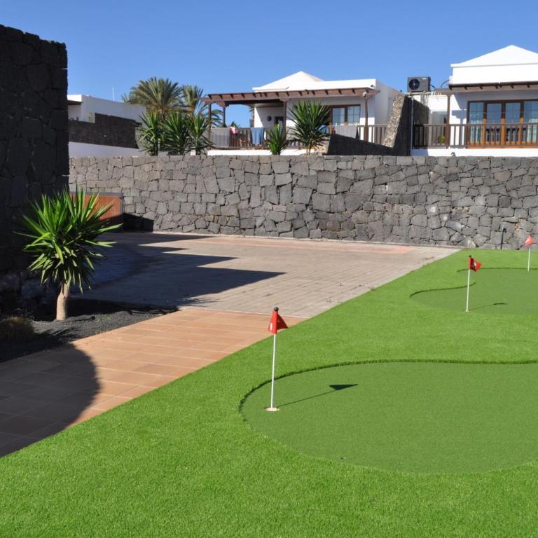Villa Esmeralda - Villa - 11