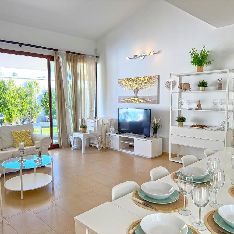 Villa Los Pinares de Monaco en Roche, Conil, Cádiz - Villa - 4