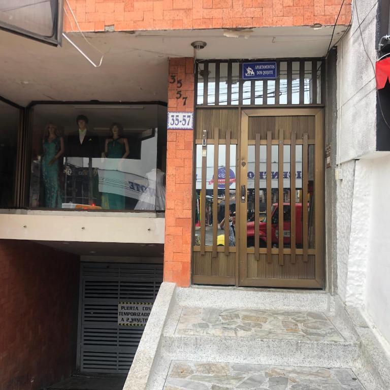 Céntrico apartamento y bien ubicado en Laureles Apto 402 - Superior Apartment - 66