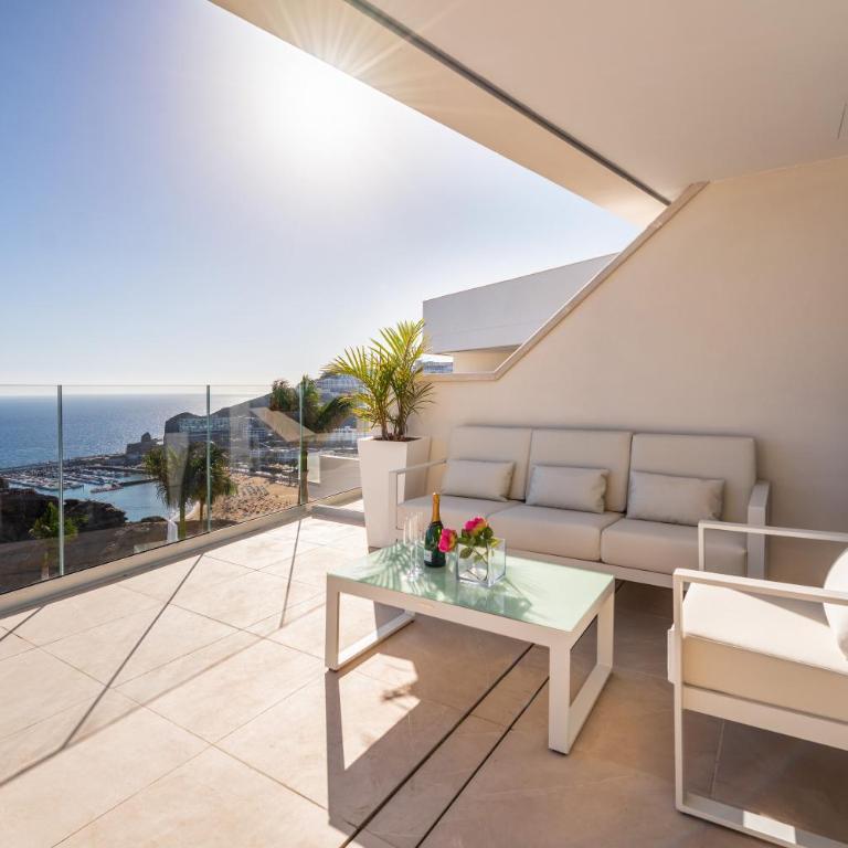 Grand Horizon Luxury Boutique Suites - Apartamento Superior con vistas al mar y jacuzzi - 10