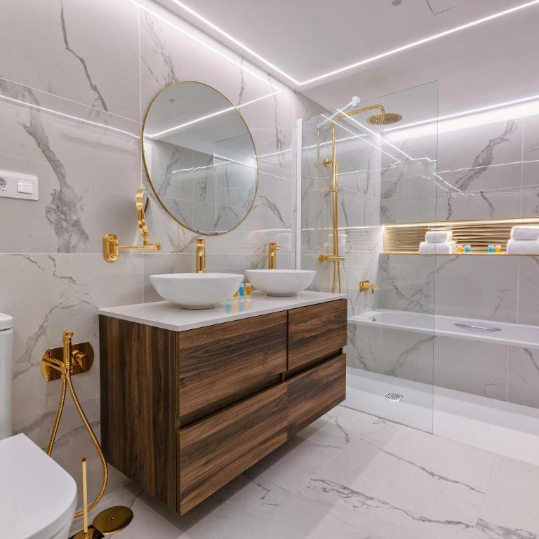 Grand Horizon Luxury Boutique Suites - Apartamento con vistas al mar y jacuzzi - 14
