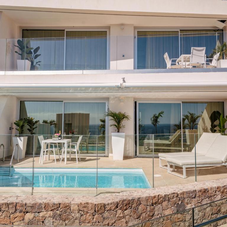 Grand Horizon Luxury Boutique Suites - Apartamento con piscina privada climatizada y vistas al mar - 7