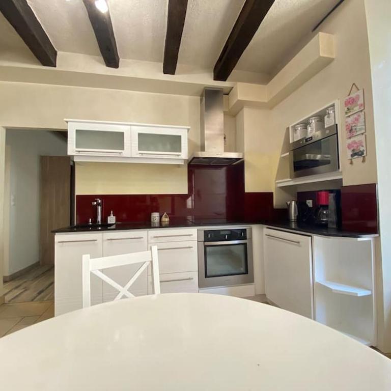 Charmant appartement - centre Cité Plantagenet!!! - Two-Bedroom Apartment - 19