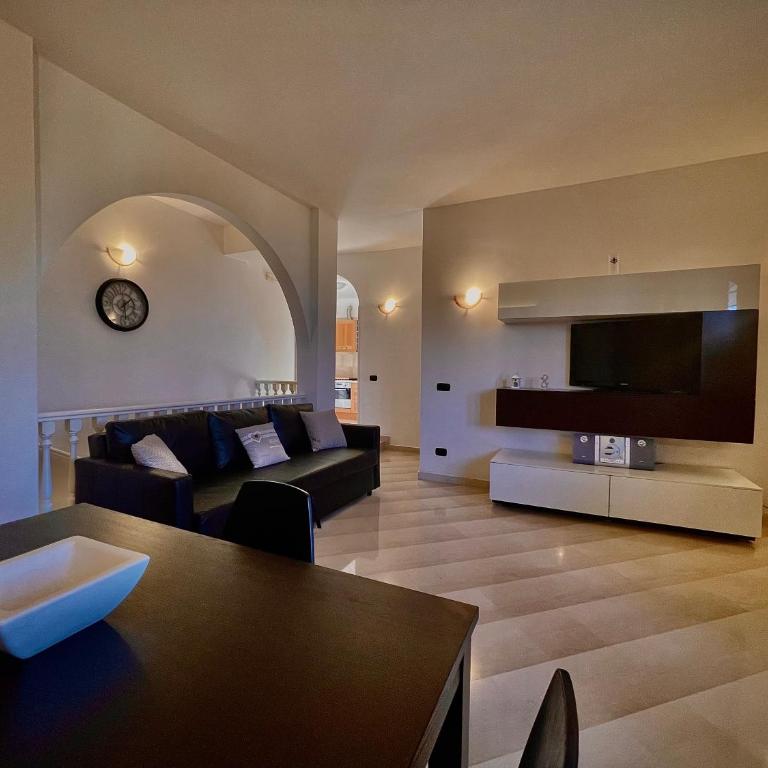 Villa Pignatelli - Quadruple Room with Sea View - 13