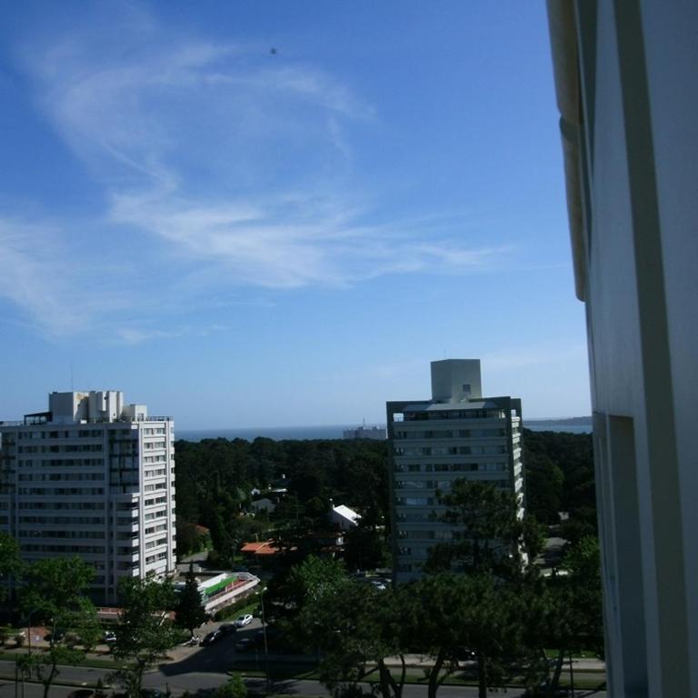 Aptos en 12 Lunas - Apartment with Balcony - 2