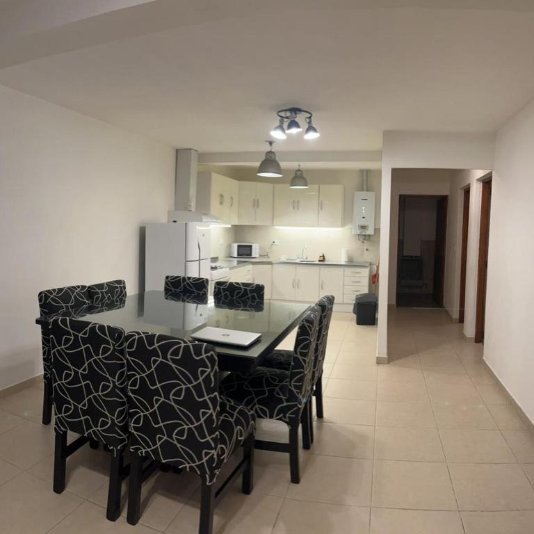 Dpto amplio con vista a la bahía - Apartamento de 2 dormitorios - 12