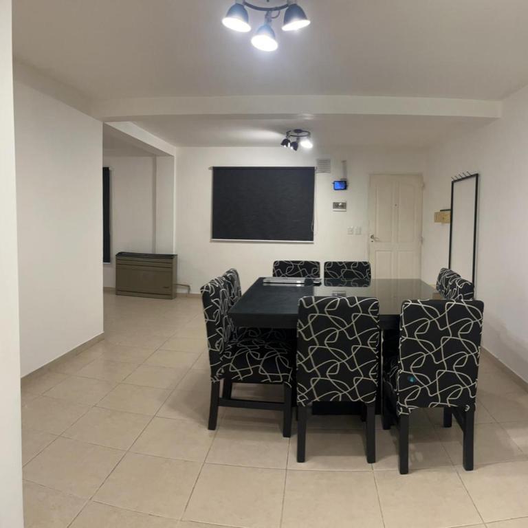 Dpto amplio con vista a la bahía - Apartamento de 2 dormitorios - 14