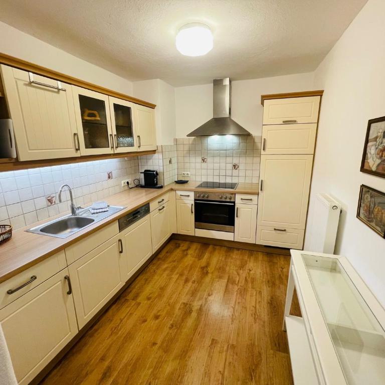 Natursport Heutal Appartements - Three-Bedroom Apartment - 5