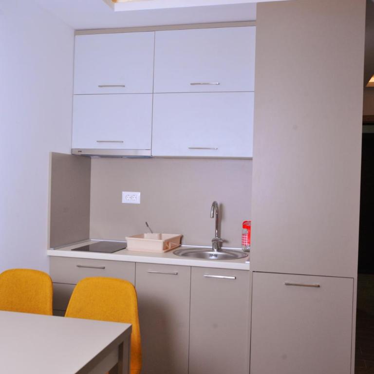 Apartman A20B - King Studio with Sofa Bed - 7