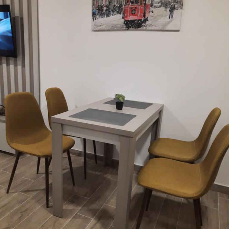 Apartman A20B - King Studio with Sofa Bed - 9