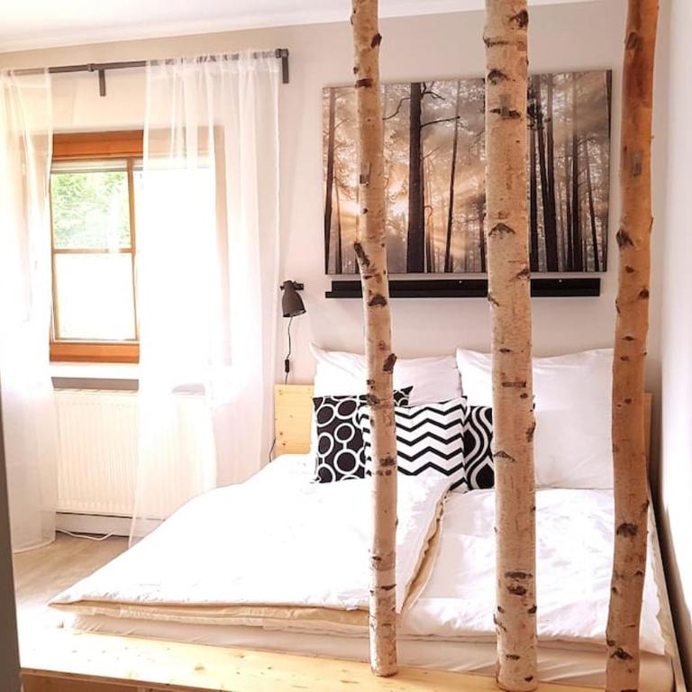 Appartment WALD byTILLY - Gemütliches Studio mit kleiner Dachterrasse, Waldrandlage & Parkplatz nahe Velden und Wörthersee - Apartment mit 1 Schlafzimmer - 5
