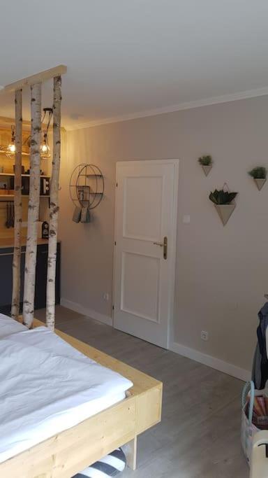 Appartment WALD byTILLY - Gemütliches Studio mit kleiner Dachterrasse, Waldrandlage & Parkplatz nahe Velden und Wörthersee - Apartment mit 1 Schlafzimmer - 8