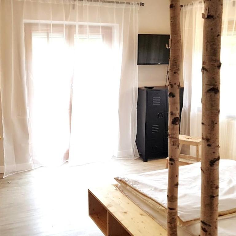 Appartment WALD byTILLY - Gemütliches Studio mit kleiner Dachterrasse, Waldrandlage & Parkplatz nahe Velden und Wörthersee - Apartment mit 1 Schlafzimmer - 11