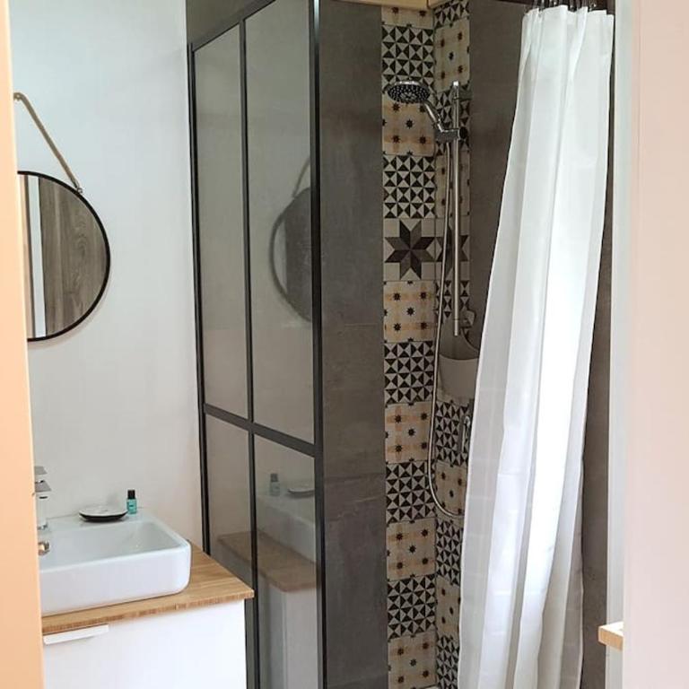 Appartment WALD byTILLY - Gemütliches Studio mit kleiner Dachterrasse, Waldrandlage & Parkplatz nahe Velden und Wörthersee - Apartment mit 1 Schlafzimmer - 22